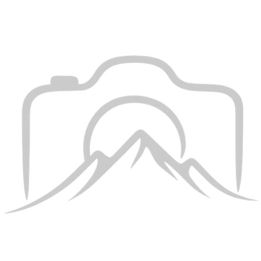 “Fotografare è porre sulla stessa linea di mira la mente, gli occhi e il cuore.”